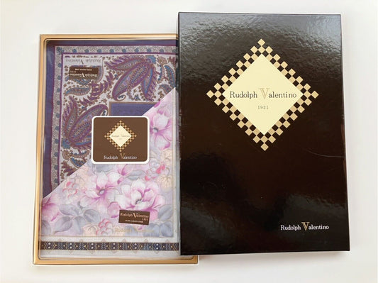 Rudolph Valentino handkerchief 2 pieces new in box