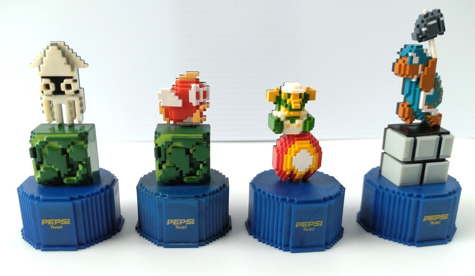PEPSI Super Mario Bros. Dot Bottle Cap set of 4