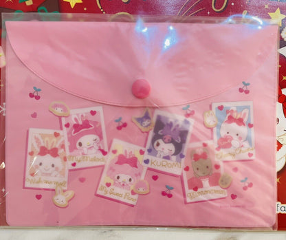 Sanrio Magazine Strawberry News, December 2023/New/with a cute small bag,pouch④