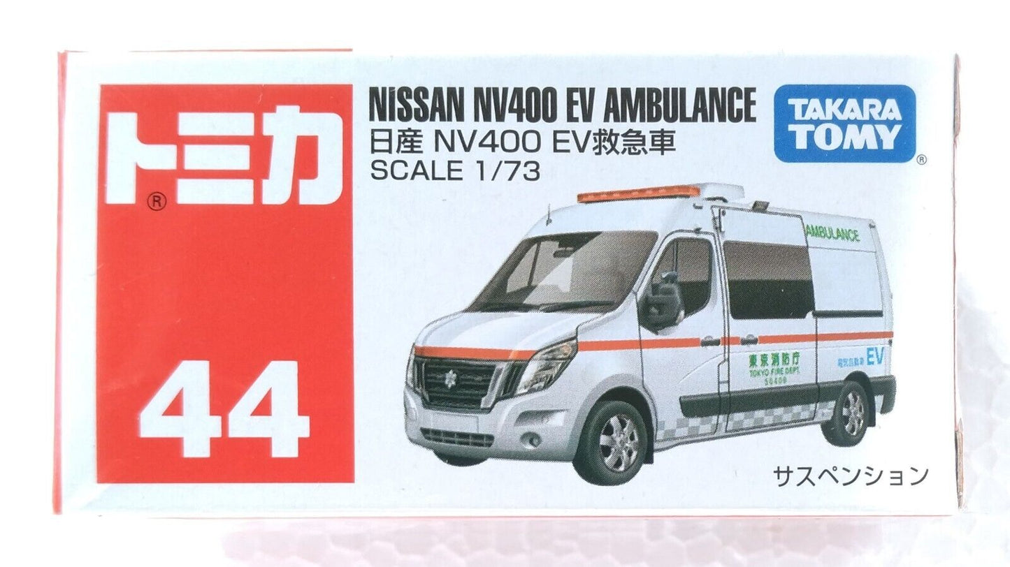 Tomica Japanese Ambulance Nissan NV400 by Takara Tomy Toy Car New