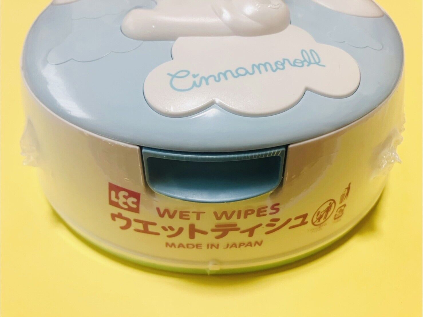 Sanrio Cinnamoroll Wet Tissue Wipes Reusable Case Box with wet tissues new