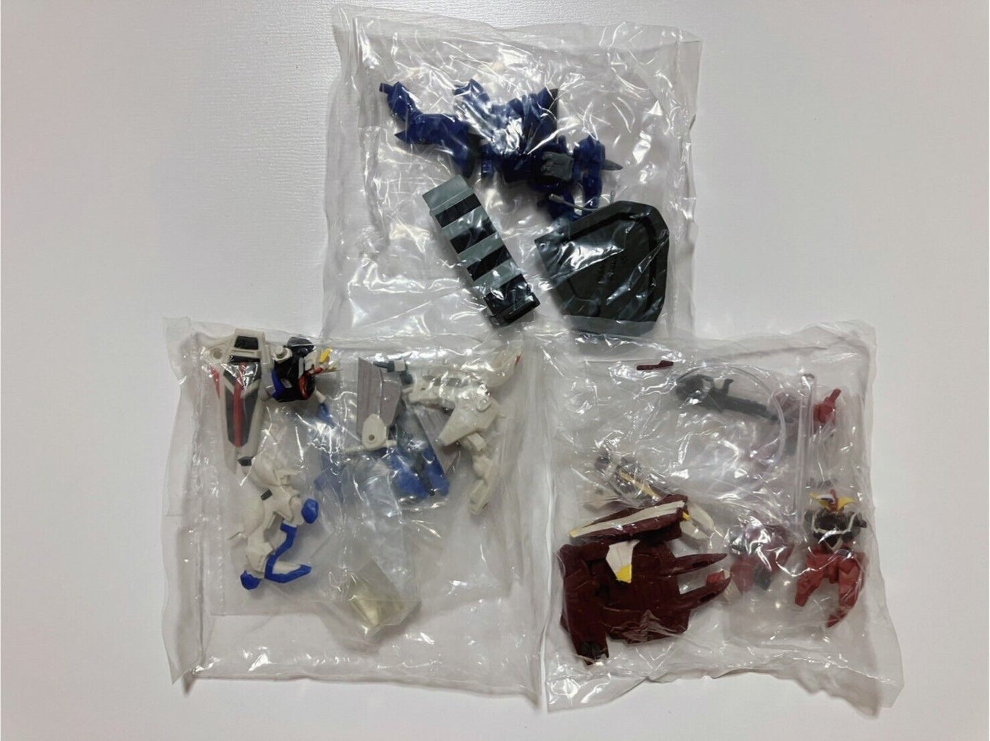 Gundam Small Figure 3 Pieces MS Selection New in Vinyl Film WITHOUT Capsule