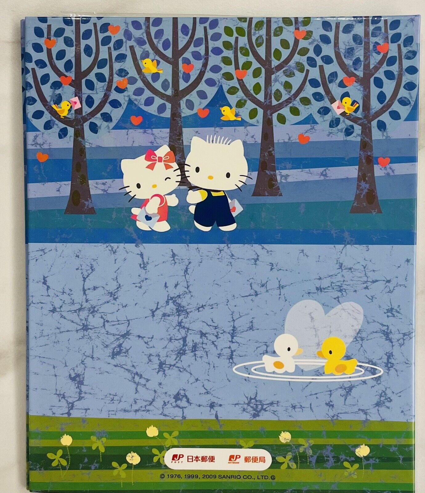 Hello Kitty and Dear Booklet.with Letters envelopes and stickers.2009.rare.