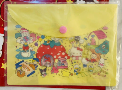 Sanrio Magazine Strawberry News, December 2023/New/with a cute small bag,pouch⑤